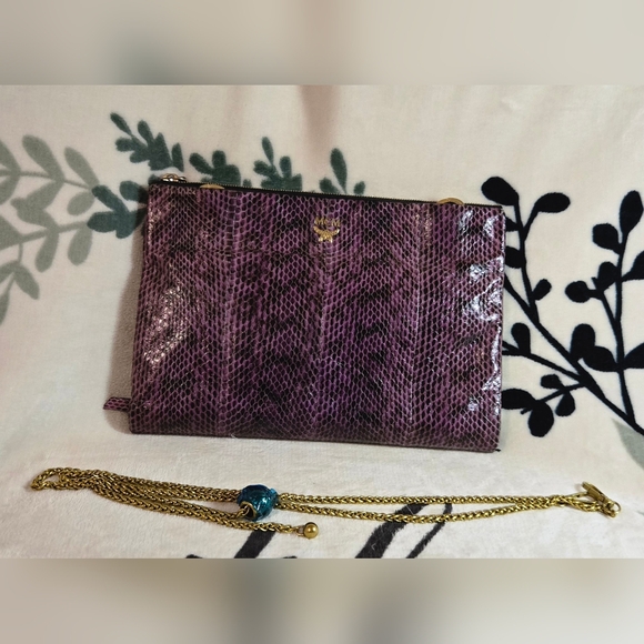 💯 Authentic Rare MCM Muti-Way Clutch (Made in Italy) - Picture 16 of 16